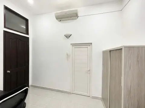 2 phòng ngủ cho thuê hồ văn huê . phường 9 . quận phú nhuận, Phú Nhuận – 12 triệu/tháng · AH-A2AF31