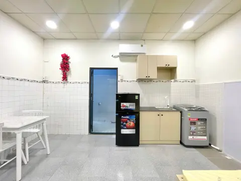 Studio cho thuê Lam Sơn, Bình Thạnh – 5,9 triệu/tháng · AH-226BD4